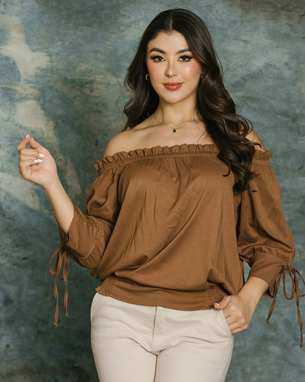 blusa campesina con cuello bandeja elegante 